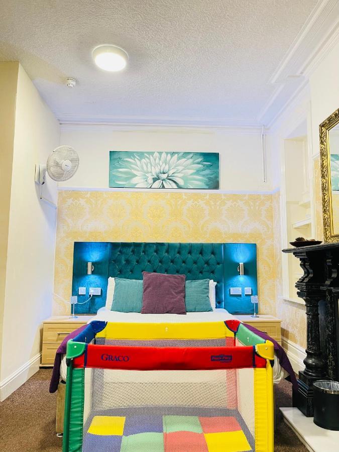 Trivelles Park Hotel Preston  Extérieur photo