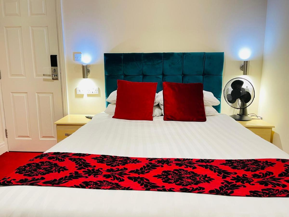 Trivelles Park Hotel Preston  Extérieur photo