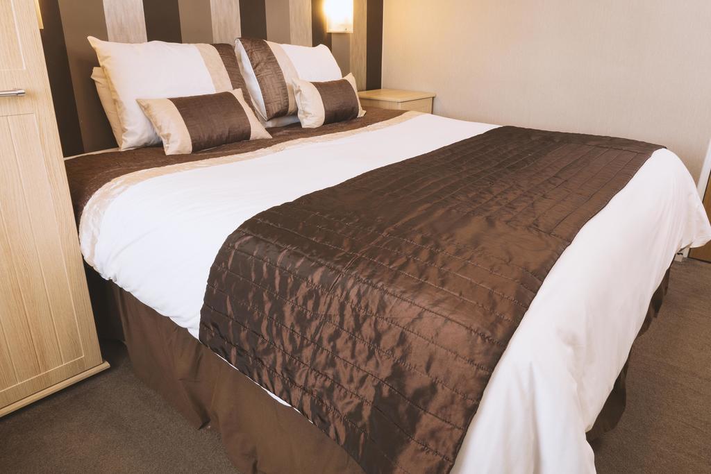 Trivelles Park Hotel Preston  Extérieur photo