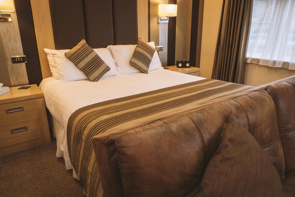 Trivelles Park Hotel Preston  Extérieur photo